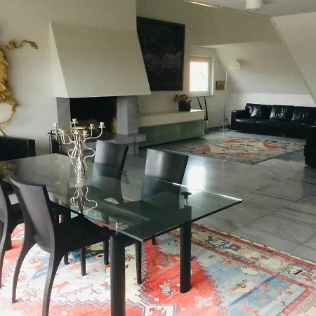 公寓 Einzigartige Penthauswohnung 纽伦堡